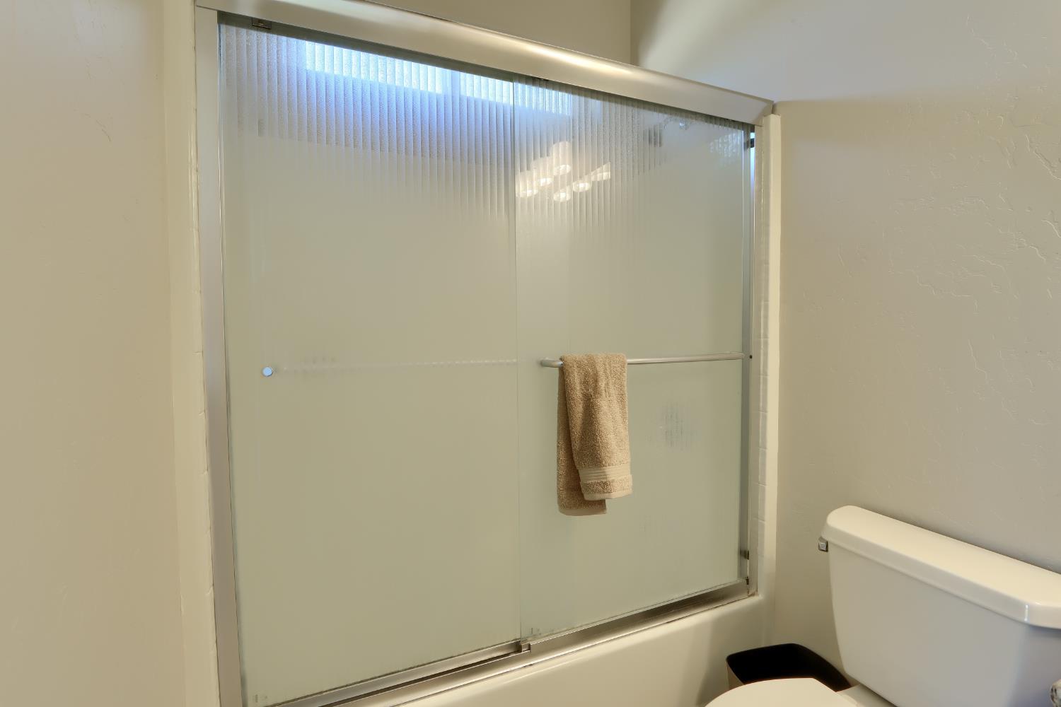 41915 John Muir Dr, Coarsegold, CA 93614