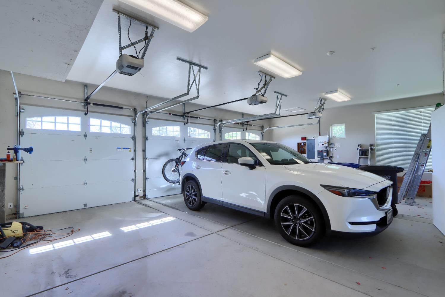 41915 John Muir Dr, Coarsegold, CA 93614