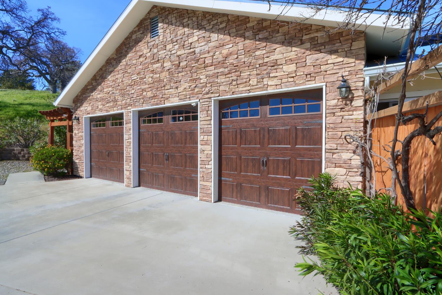 41915 John Muir Dr, Coarsegold, CA 93614