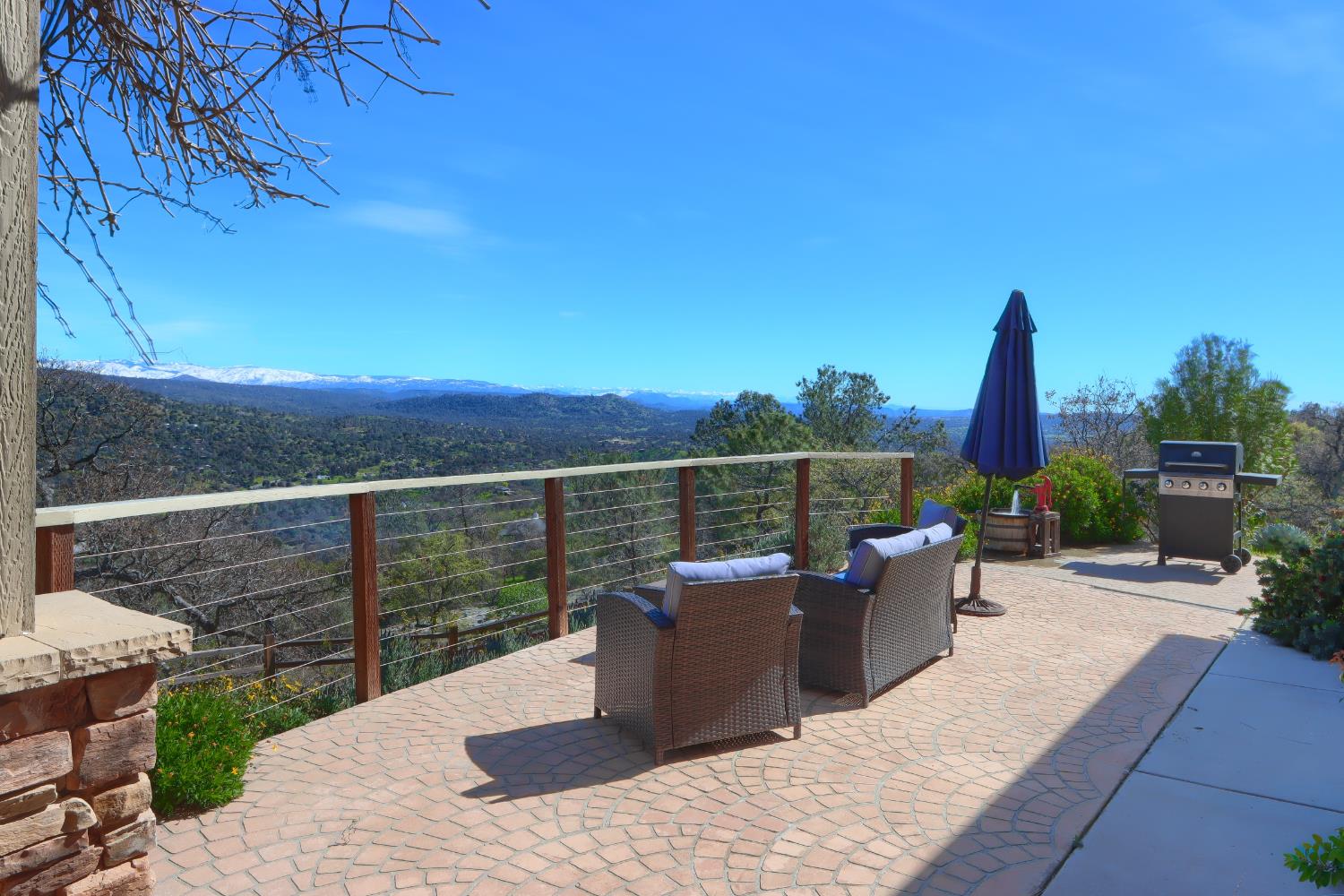 41915 John Muir Dr, Coarsegold, CA 93614