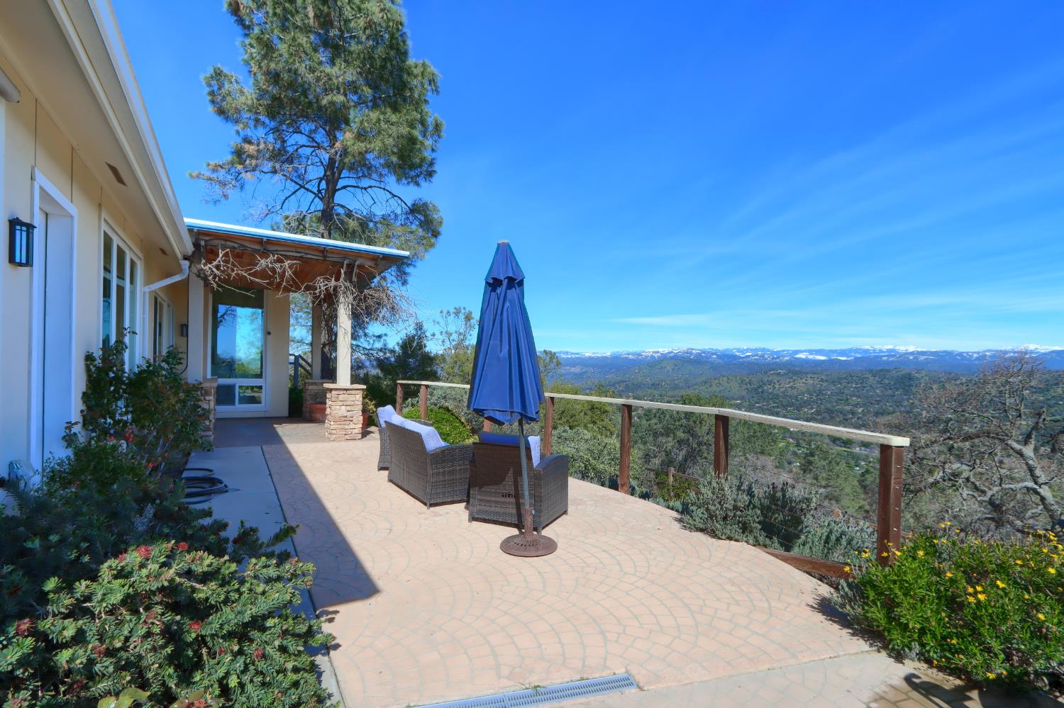 41915 John Muir Dr, Coarsegold, CA 93614