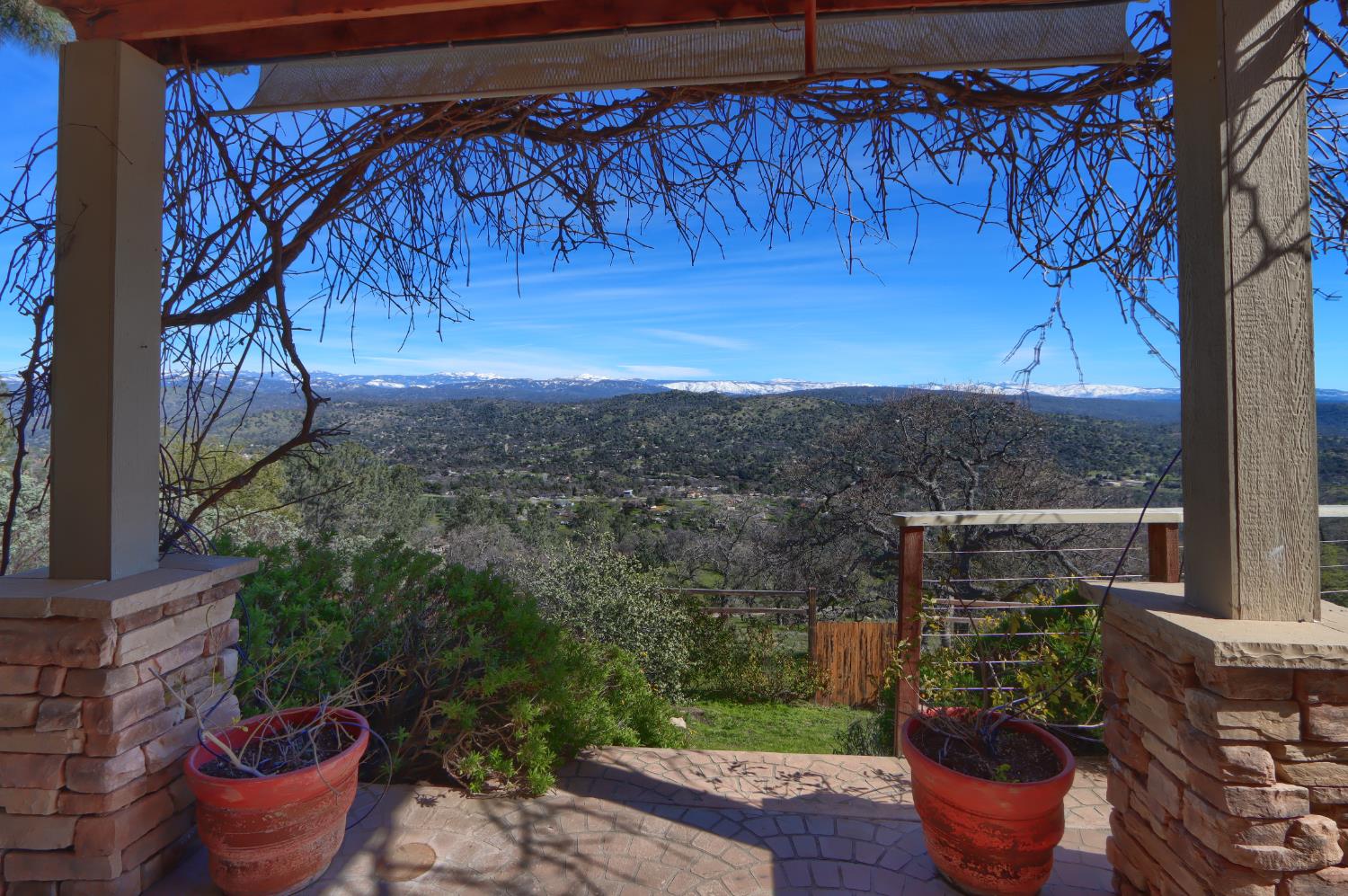 41915 John Muir Dr, Coarsegold, CA 93614