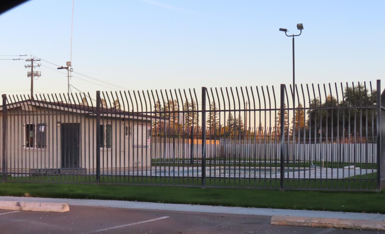 4960 N Holt Ave #103, Fresno, CA 93705