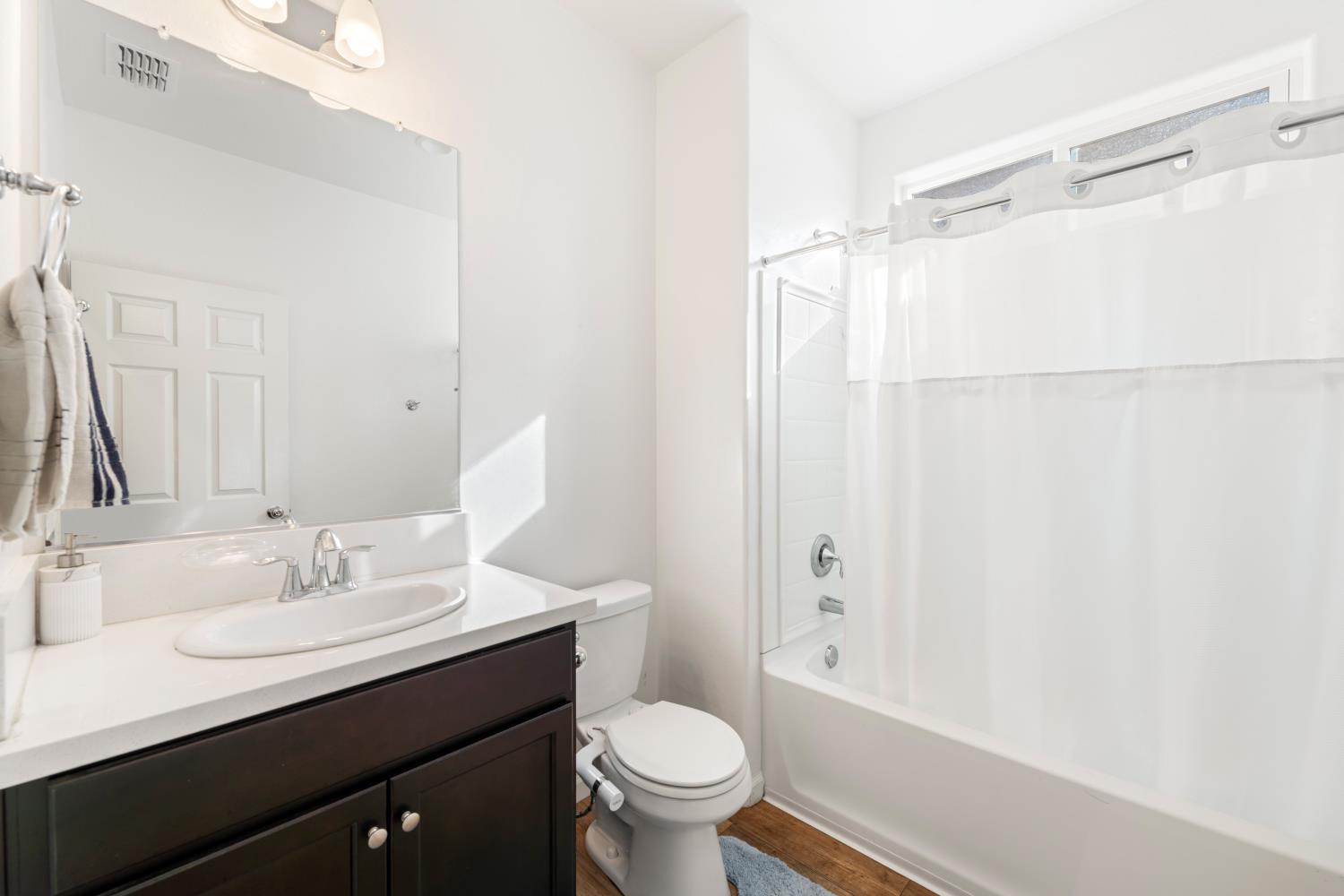 6660 E Yale Ave, Fresno, CA 93727