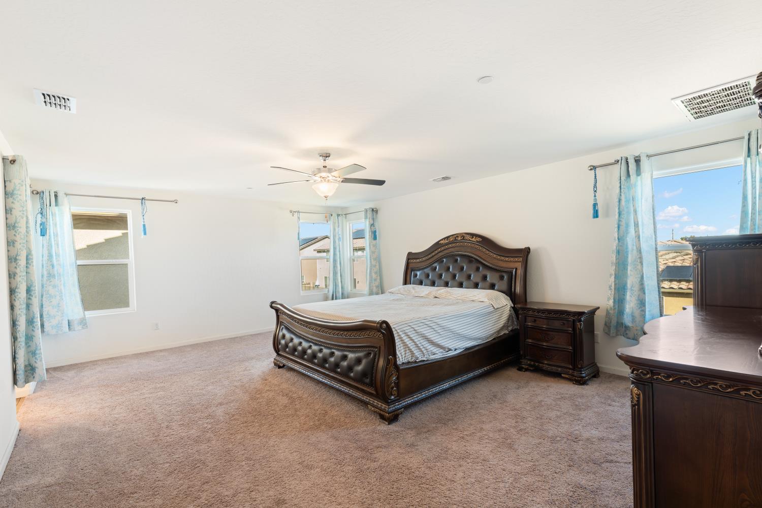 6660 E Yale Ave, Fresno, CA 93727