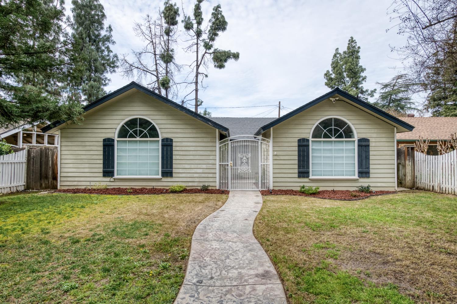 3519 N Van Ness Blvd, Fresno, CA 93704