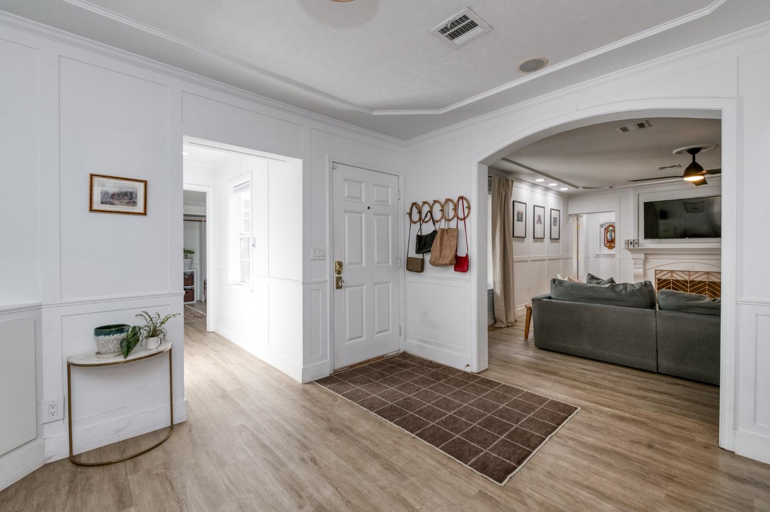 3519 N Van Ness Blvd, Fresno, CA 93704