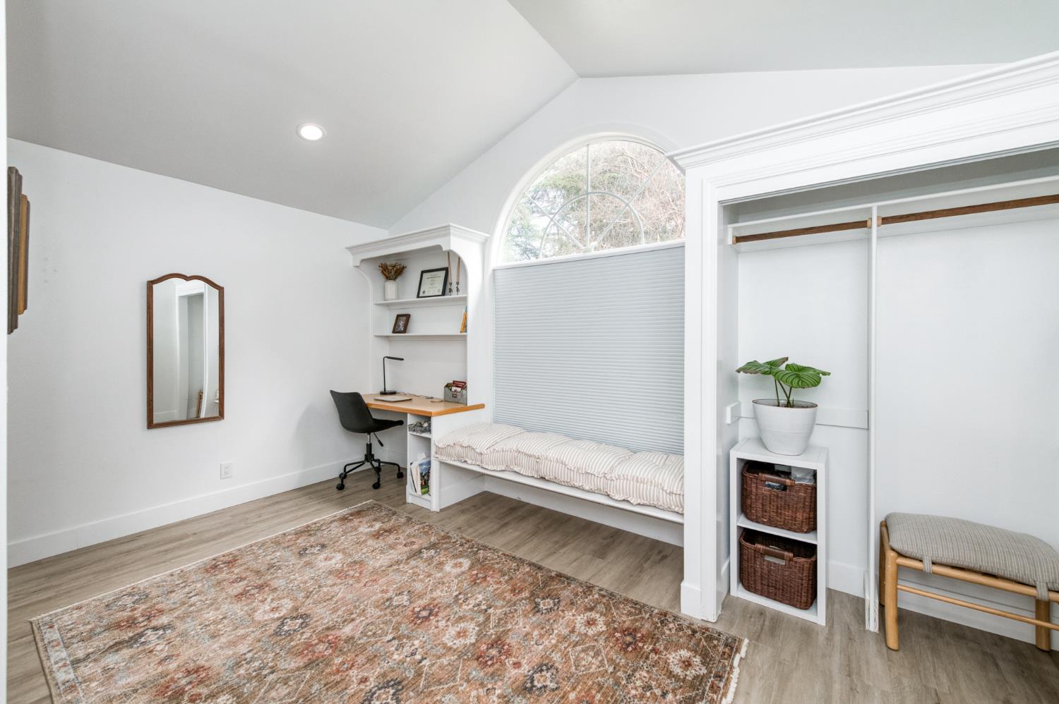 3519 N Van Ness Blvd, Fresno, CA 93704