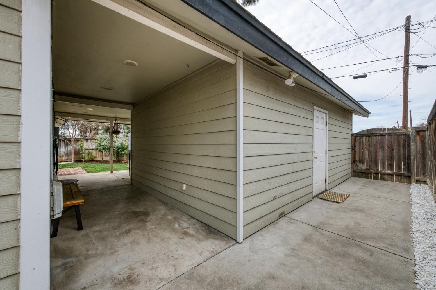 3519 N Van Ness Blvd, Fresno, CA 93704