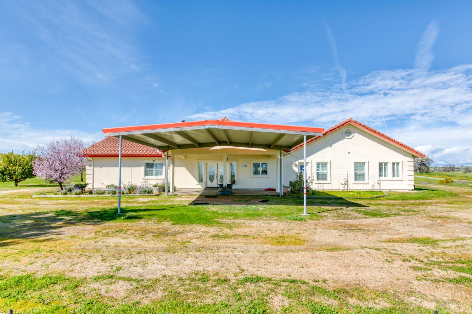 34700 Willow Dr, Raymond, CA 93653