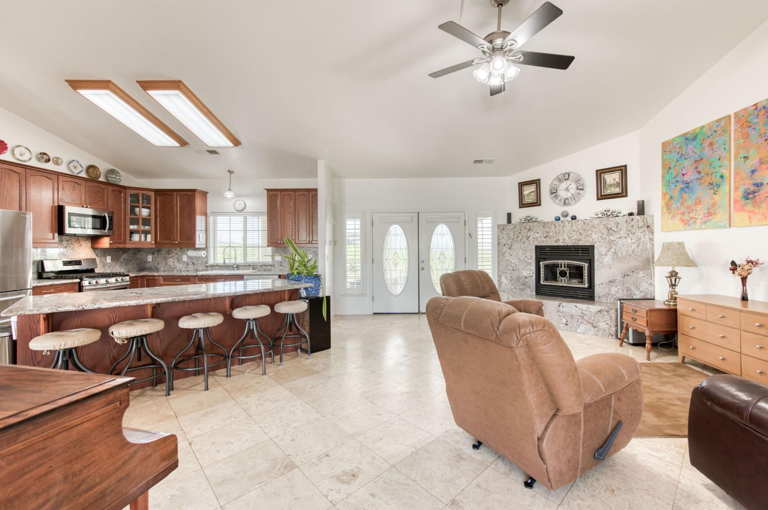 34700 Willow Dr, Raymond, CA 93653