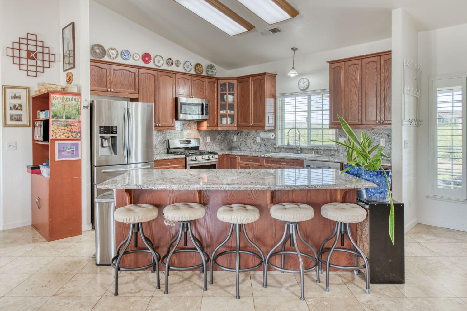 34700 Willow Dr, Raymond, CA 93653