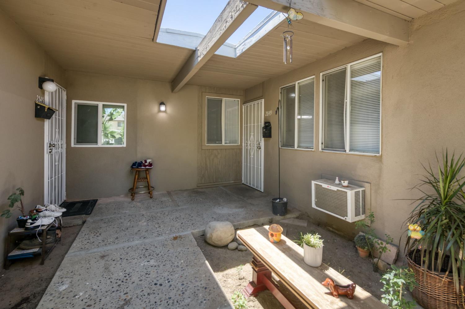 2833 N West Ave, Fresno, CA 93705