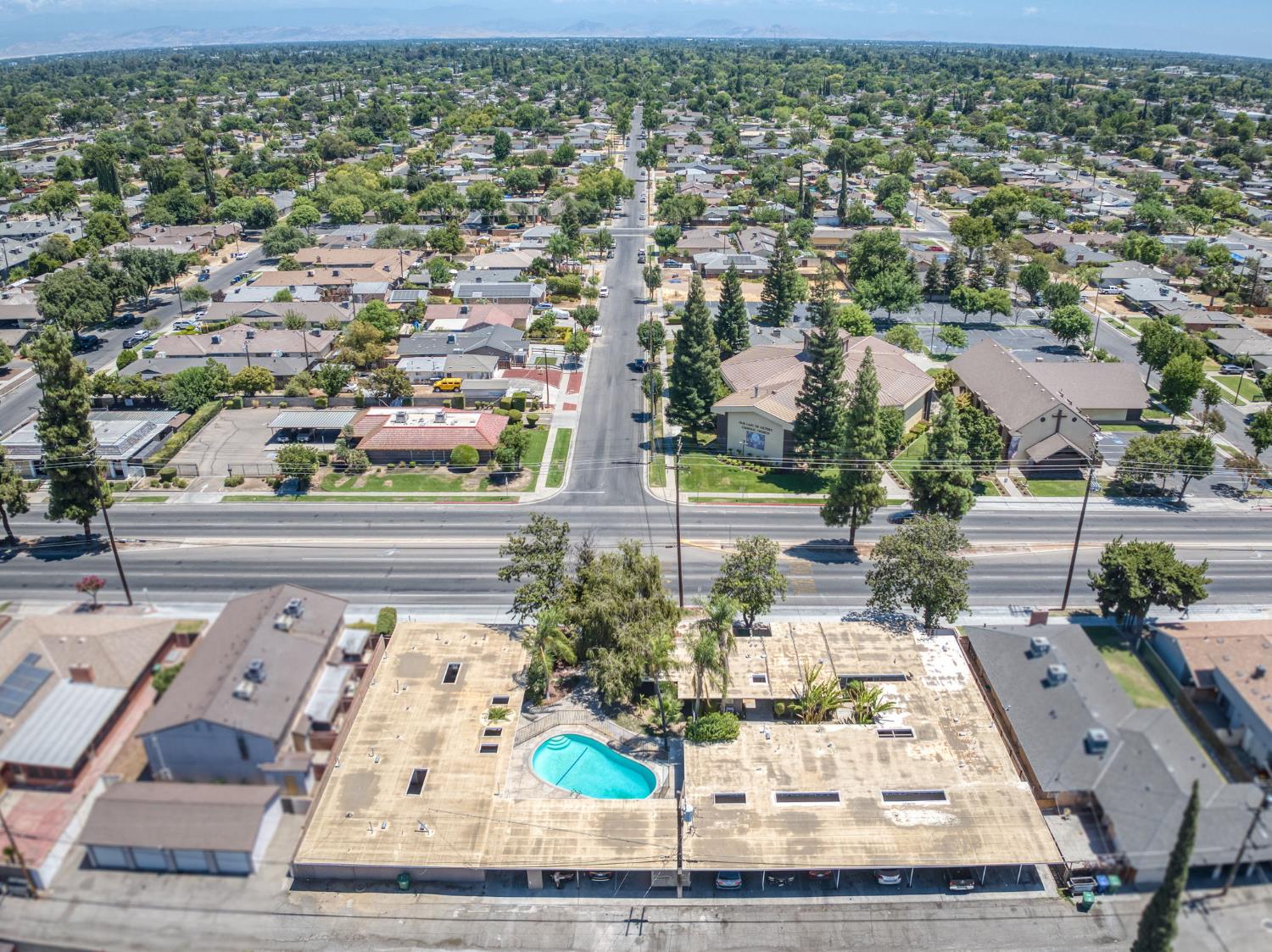 2833 N West Ave, Fresno, CA 93705