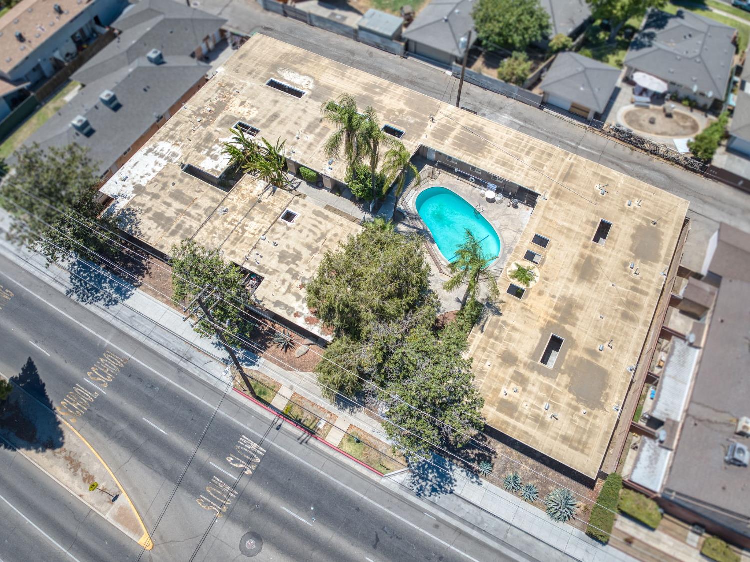 2833 N West Ave, Fresno, CA 93705