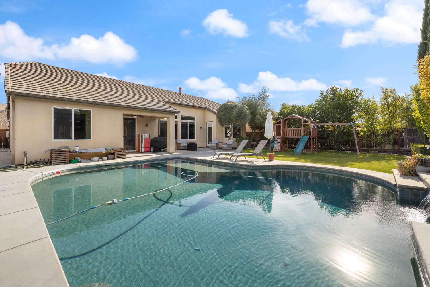 4179 Trenton Ave, Clovis, CA 93619