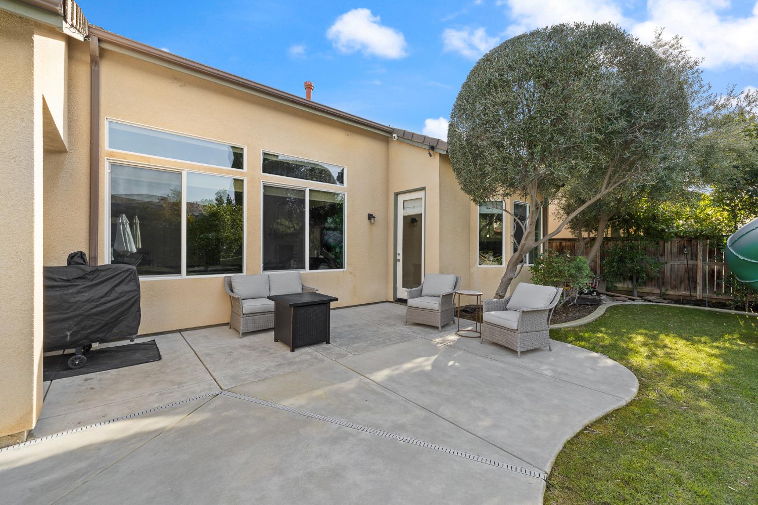 4179 Trenton Ave, Clovis, CA 93619