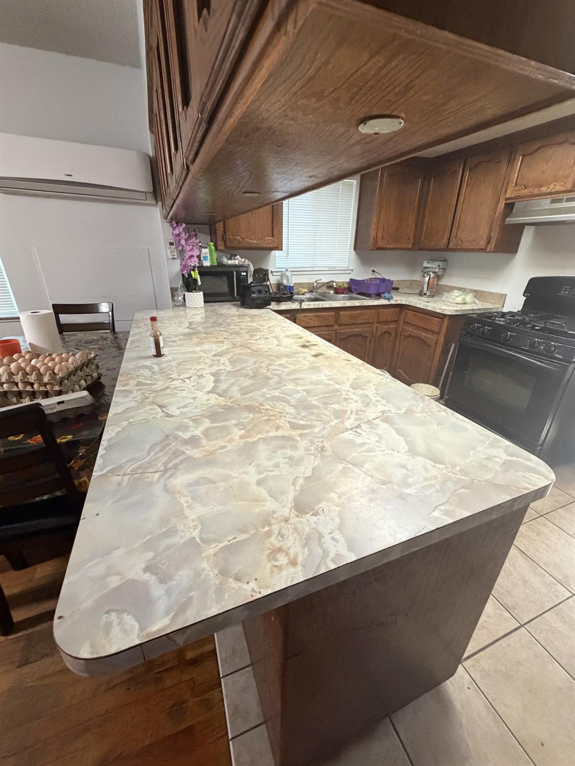 930 Sierra St, Madera, CA 93638