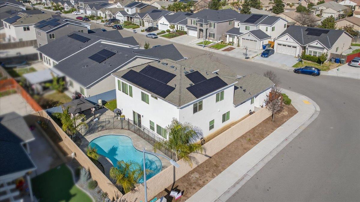 5986 E Pitt Ave, Fresno, CA 93727