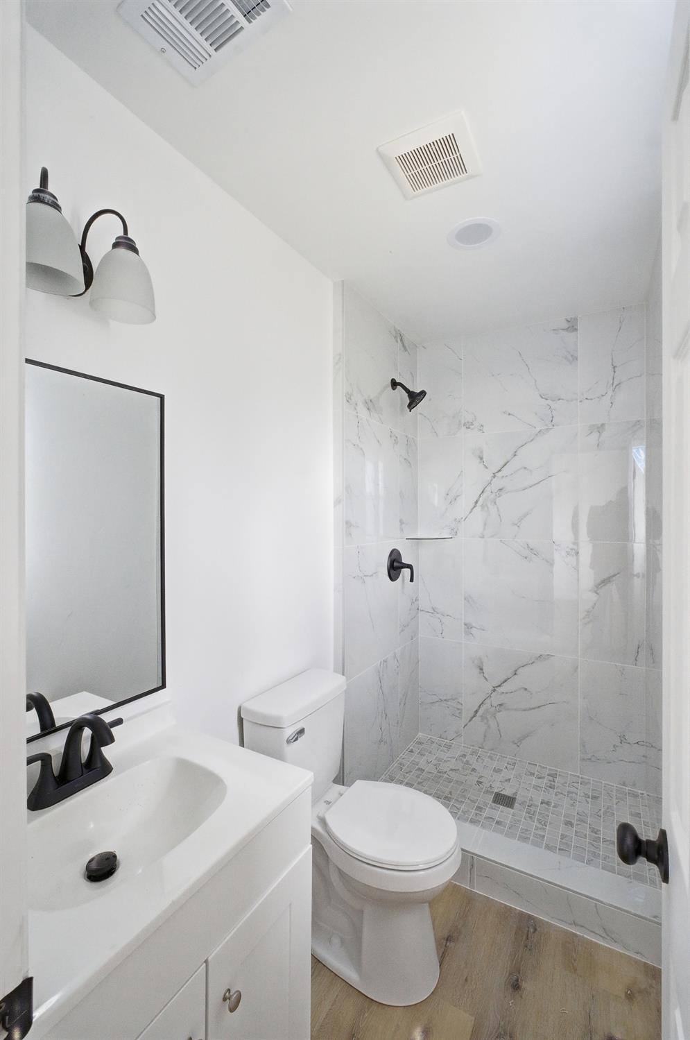 4573 N Woodson Ave, Fresno, CA 93705