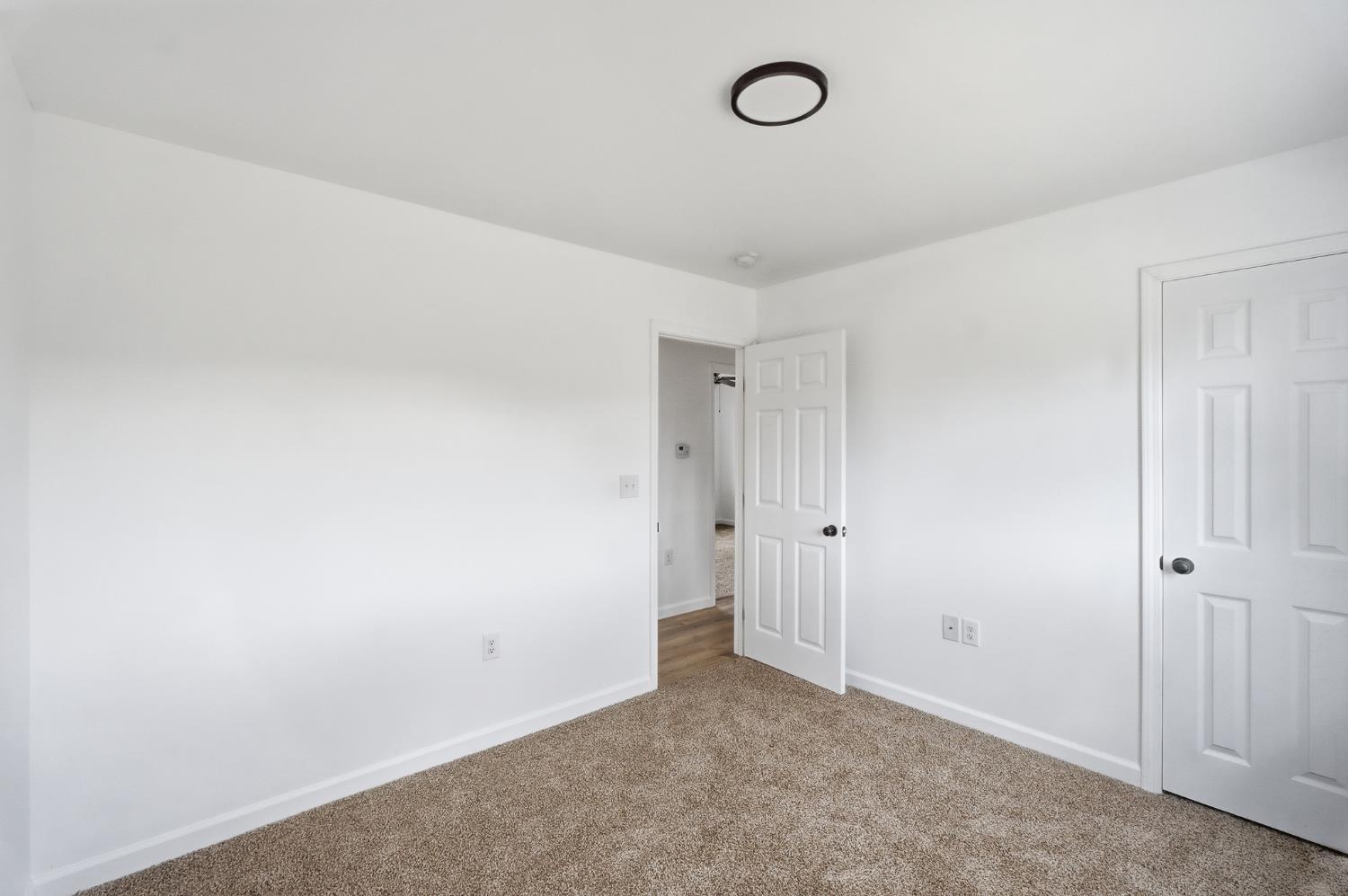 4573 N Woodson Ave, Fresno, CA 93705