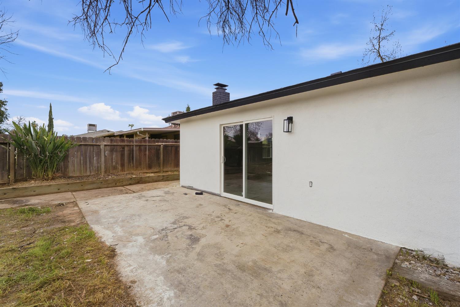 4573 N Woodson Ave, Fresno, CA 93705