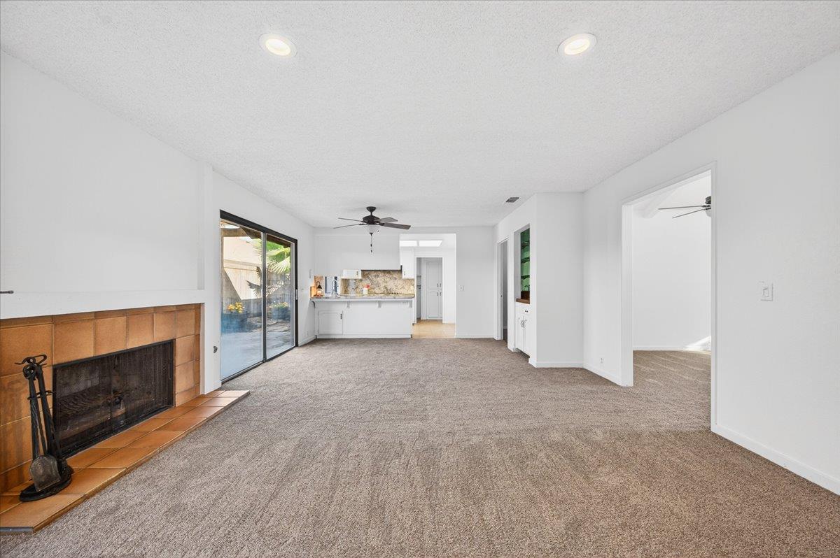 6260 N Palm #110, Fresno, CA 93704