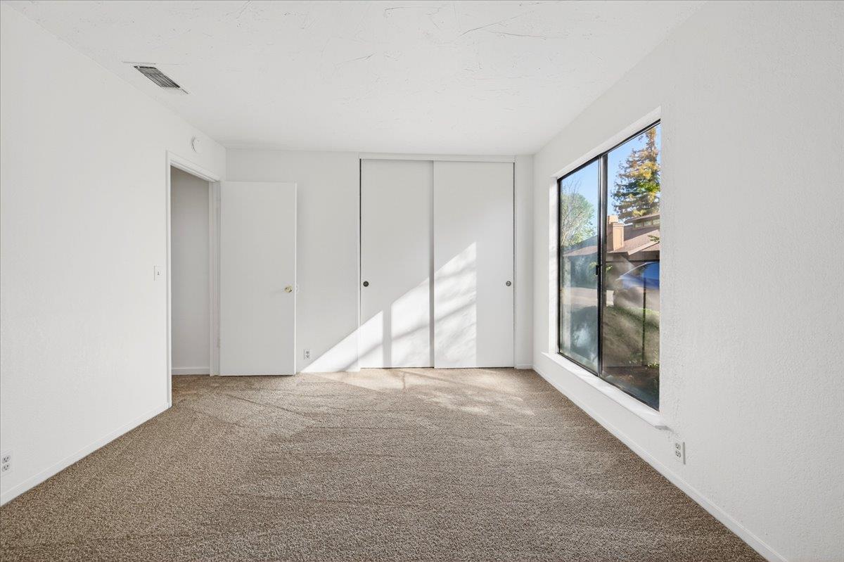 6260 N Palm #110, Fresno, CA 93704