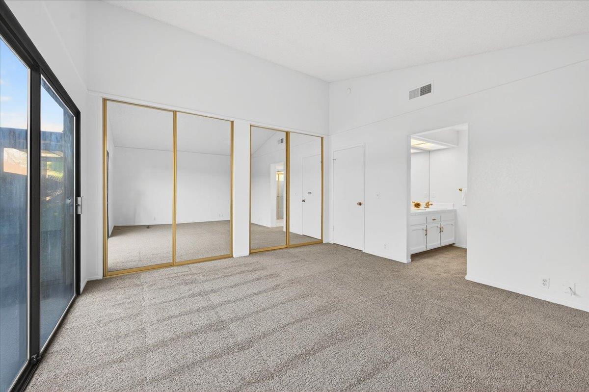 6260 N Palm #110, Fresno, CA 93704