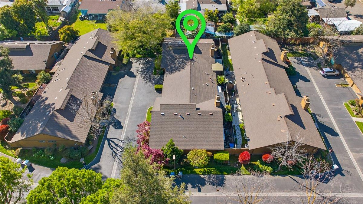 6260 N Palm #110, Fresno, CA 93704