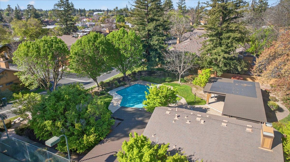 6260 N Palm #110, Fresno, CA 93704