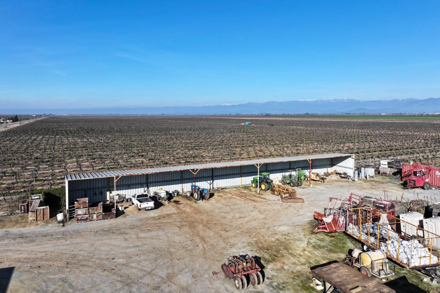 8000 Road 208, Terra Bella, CA 93270