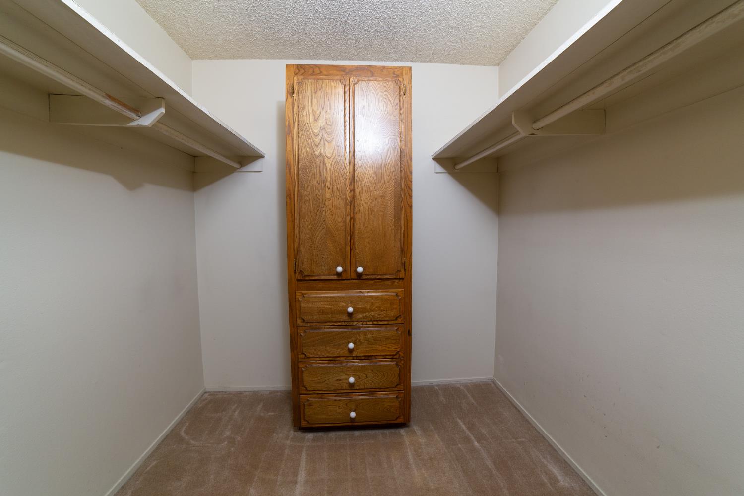 1514 E Escalon, Fresno, CA 93710