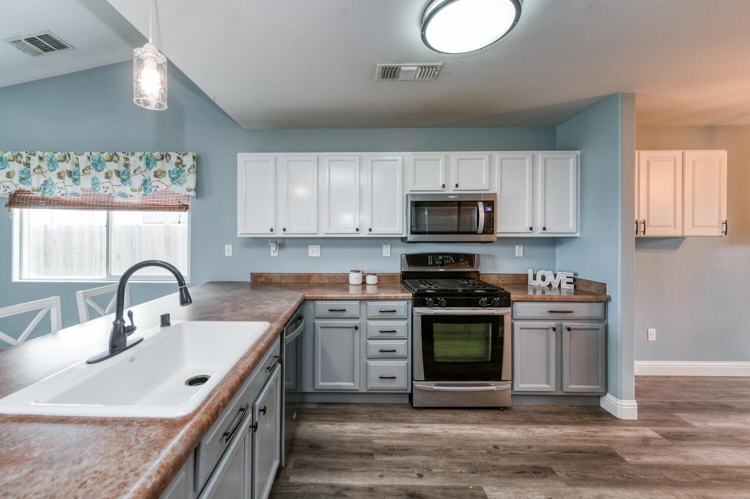 3422 N Gregory Ave, Fresno, CA 93722