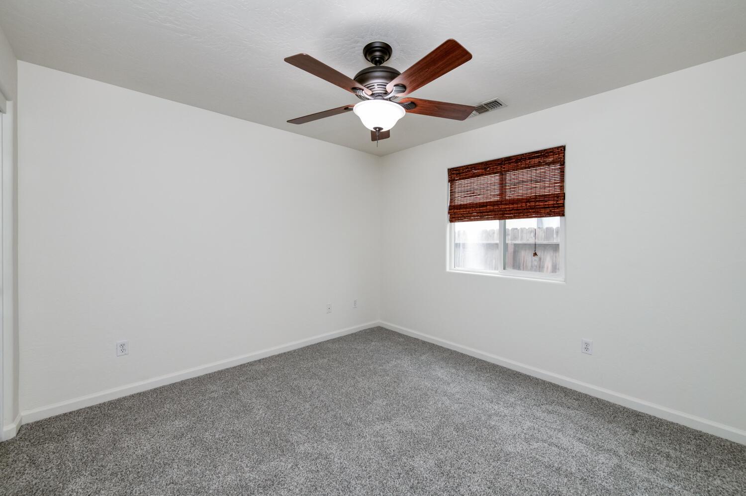 3422 N Gregory Ave, Fresno, CA 93722