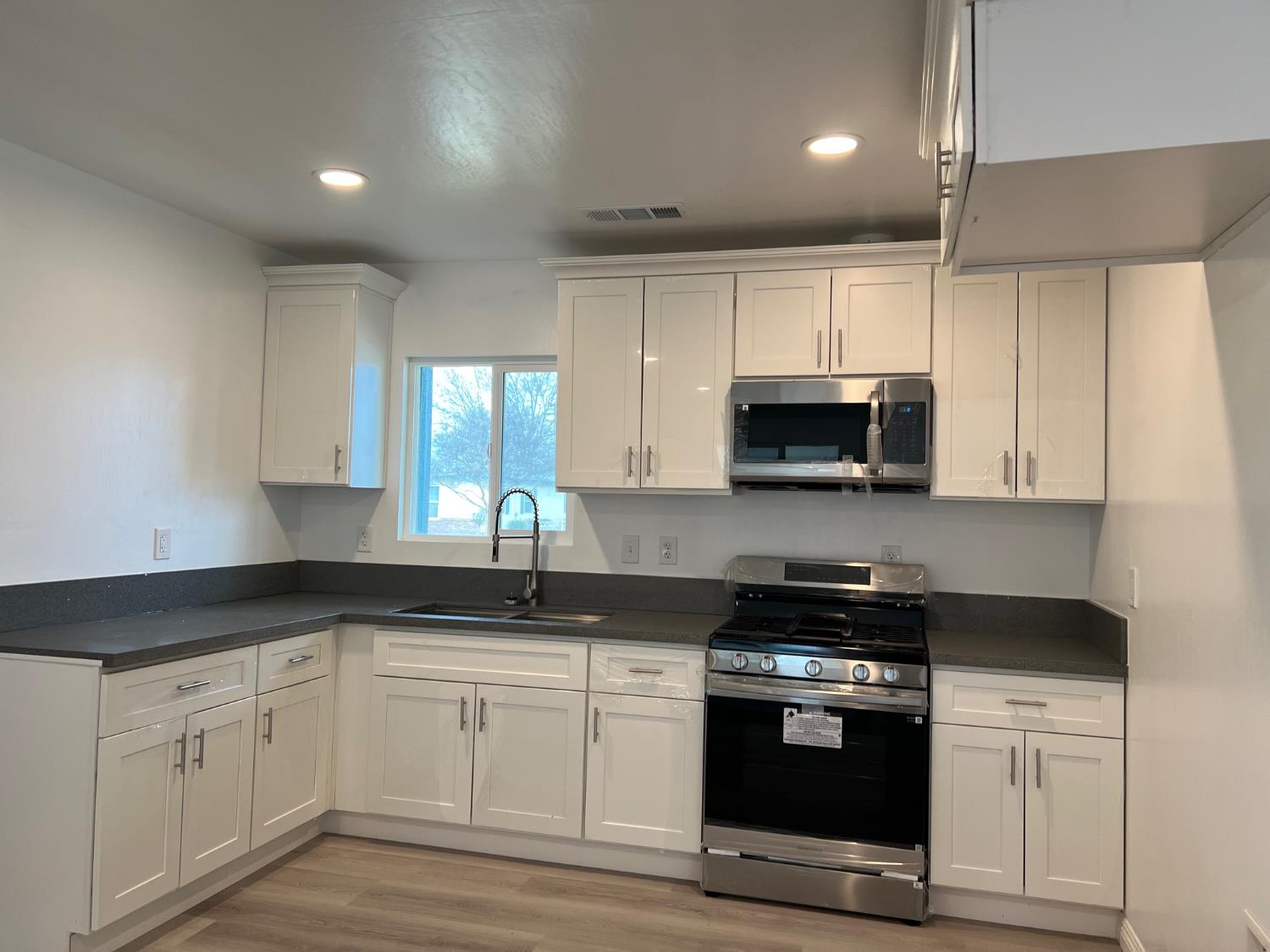 1901 Patterson Ave, Corcoran, CA 93212