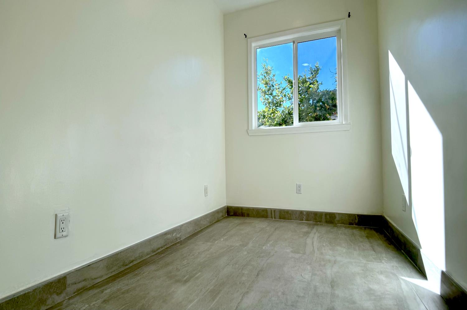 416 E Tuolumne St, Fresno, CA 93706