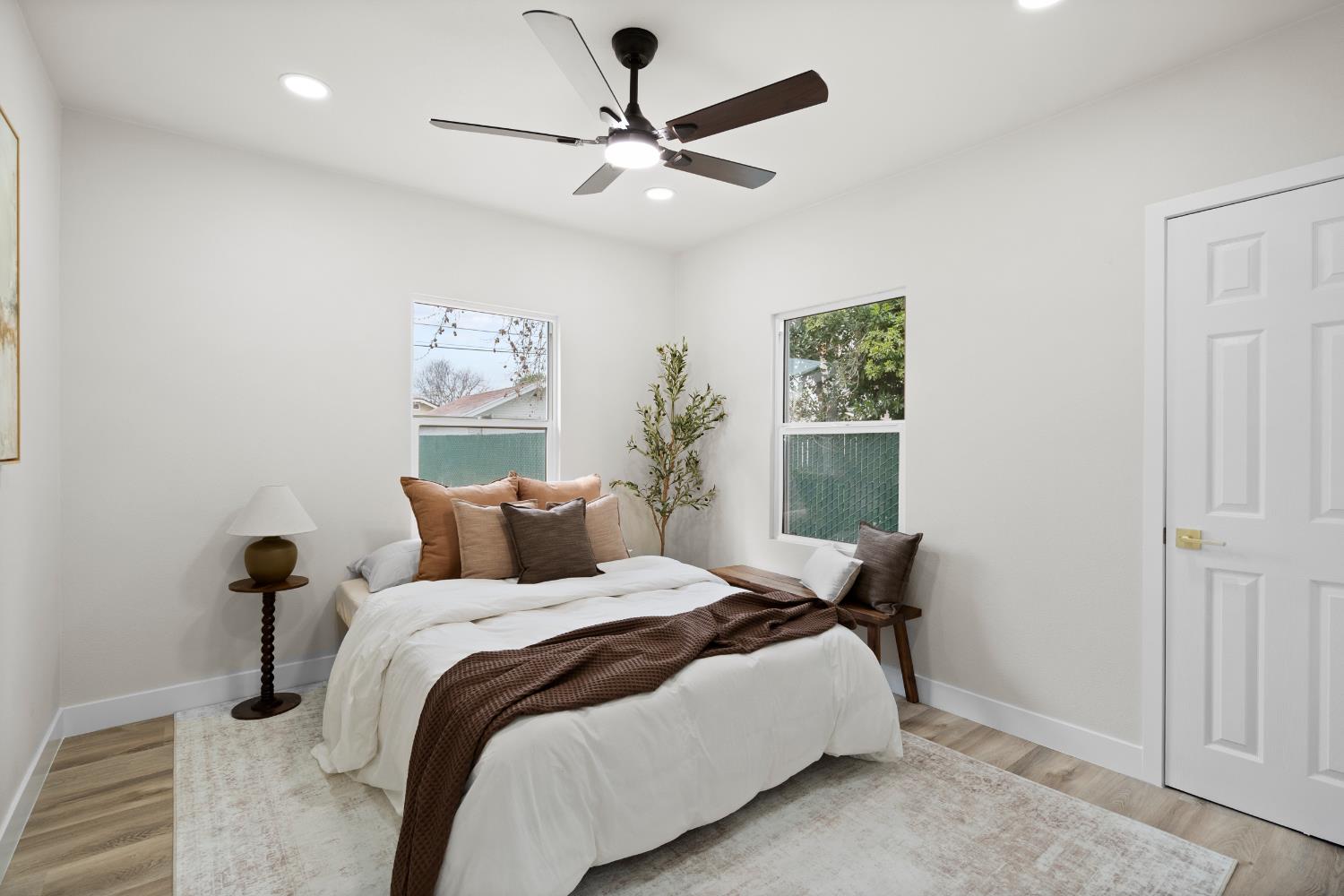 1377 N harrison, Fresno, CA 93728