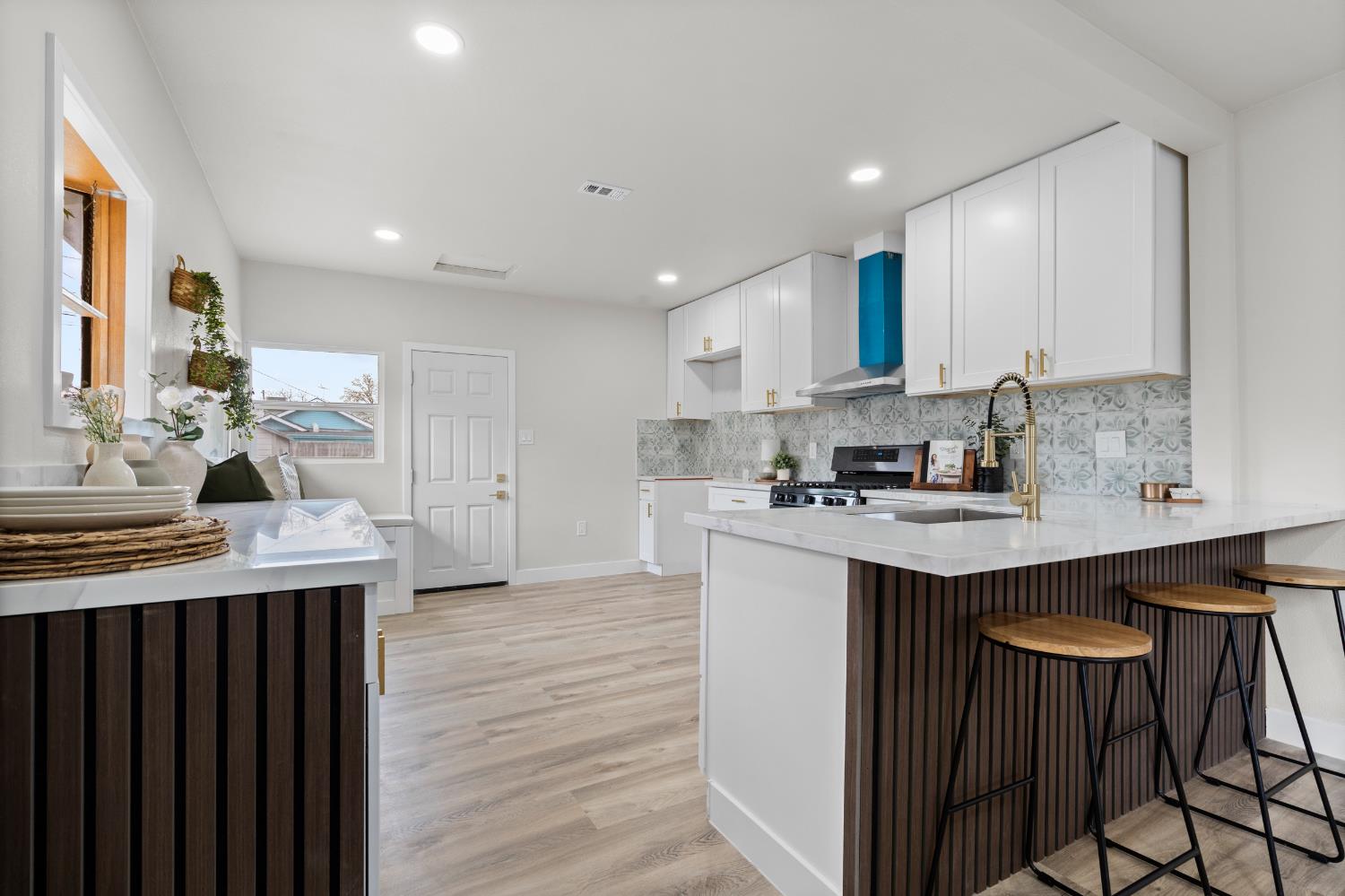 1377 N harrison, Fresno, CA 93728