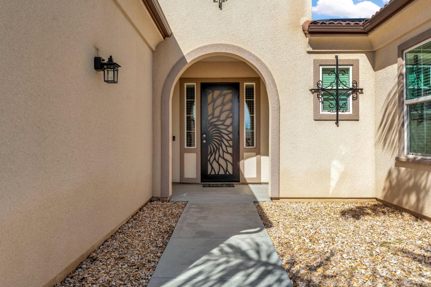 3255 Roberts Ave, Clovis, CA 93619