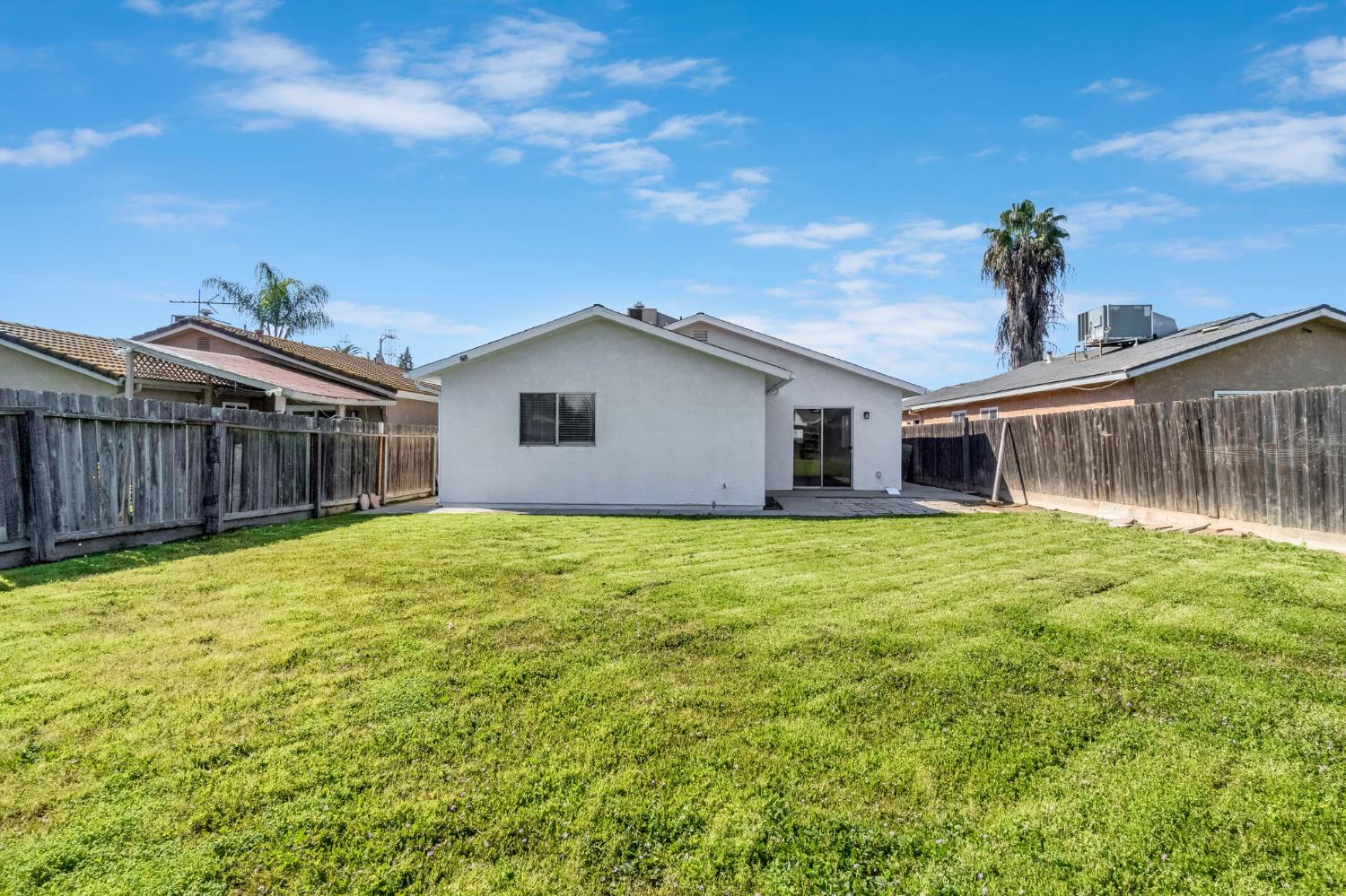 4376 W Cardiff Ave, Fresno, CA 93722