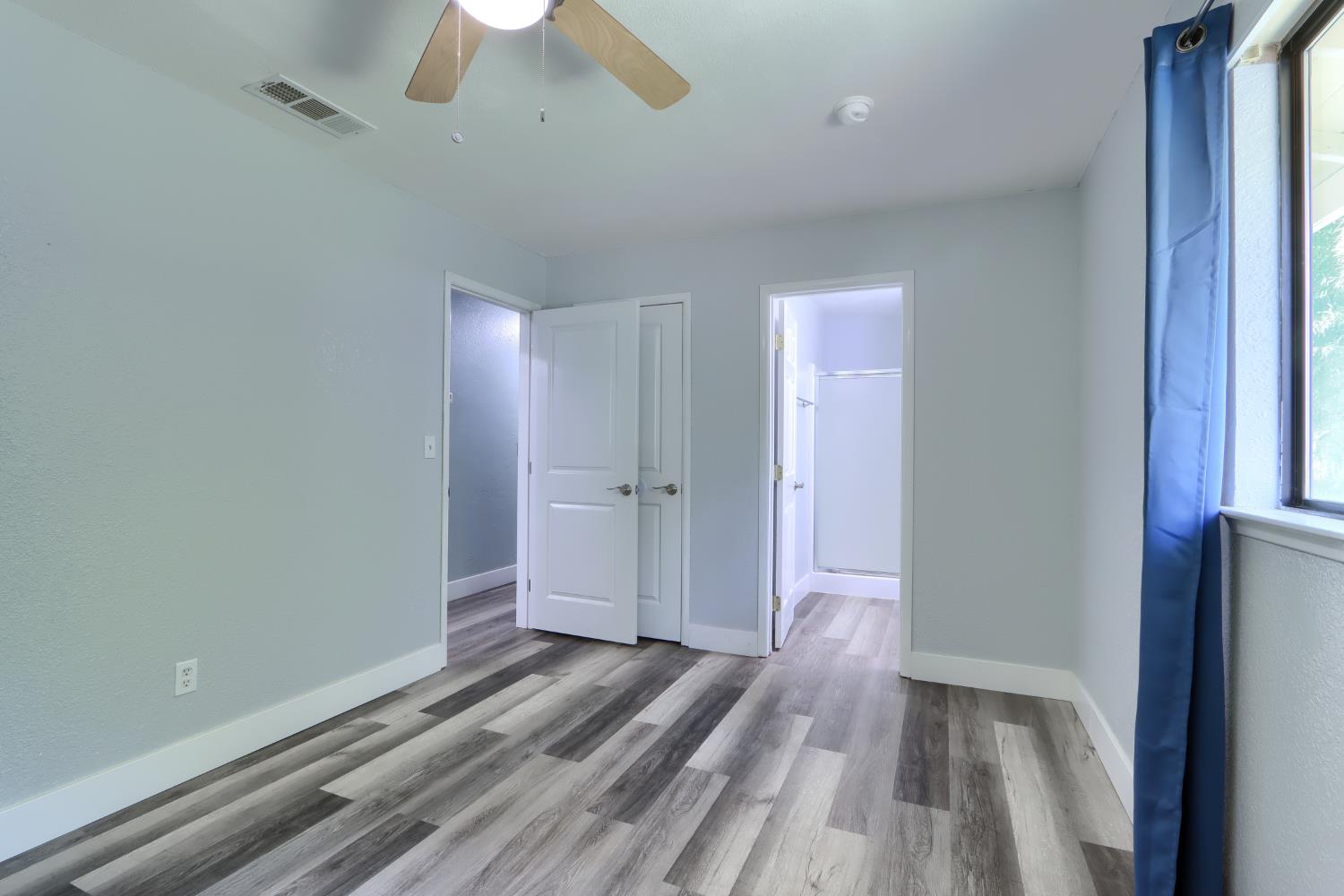 30658 Holiday Dr, Coarsegold, CA 93614