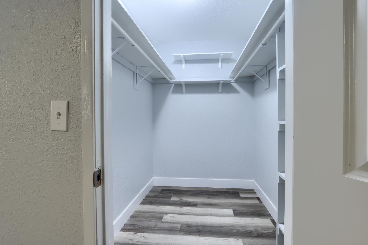 30658 Holiday Dr, Coarsegold, CA 93614