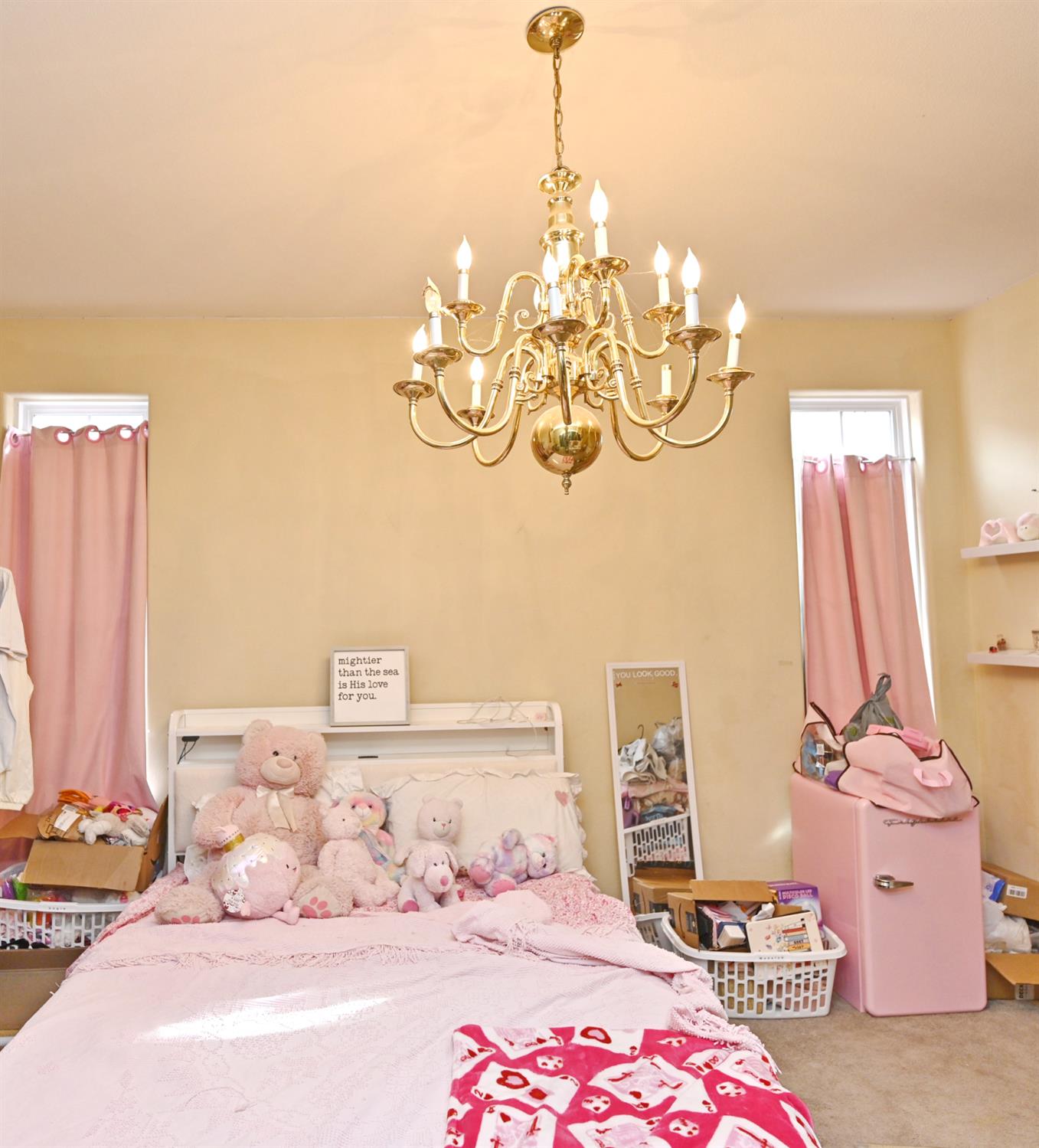 4793 N Emerald Peak Dr, Clovis, CA 93619