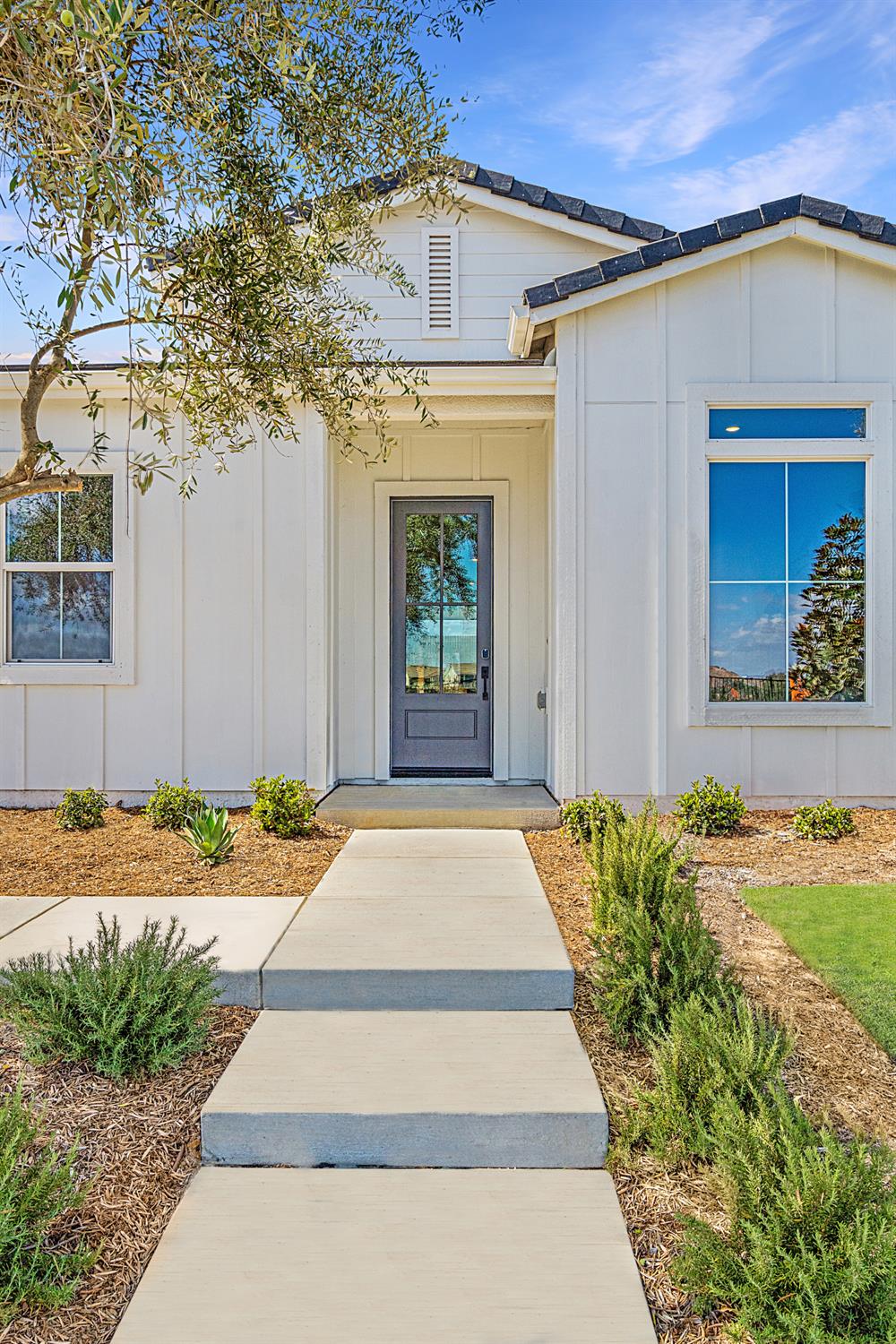 856 Traverse Dr S, Madera, CA 93636