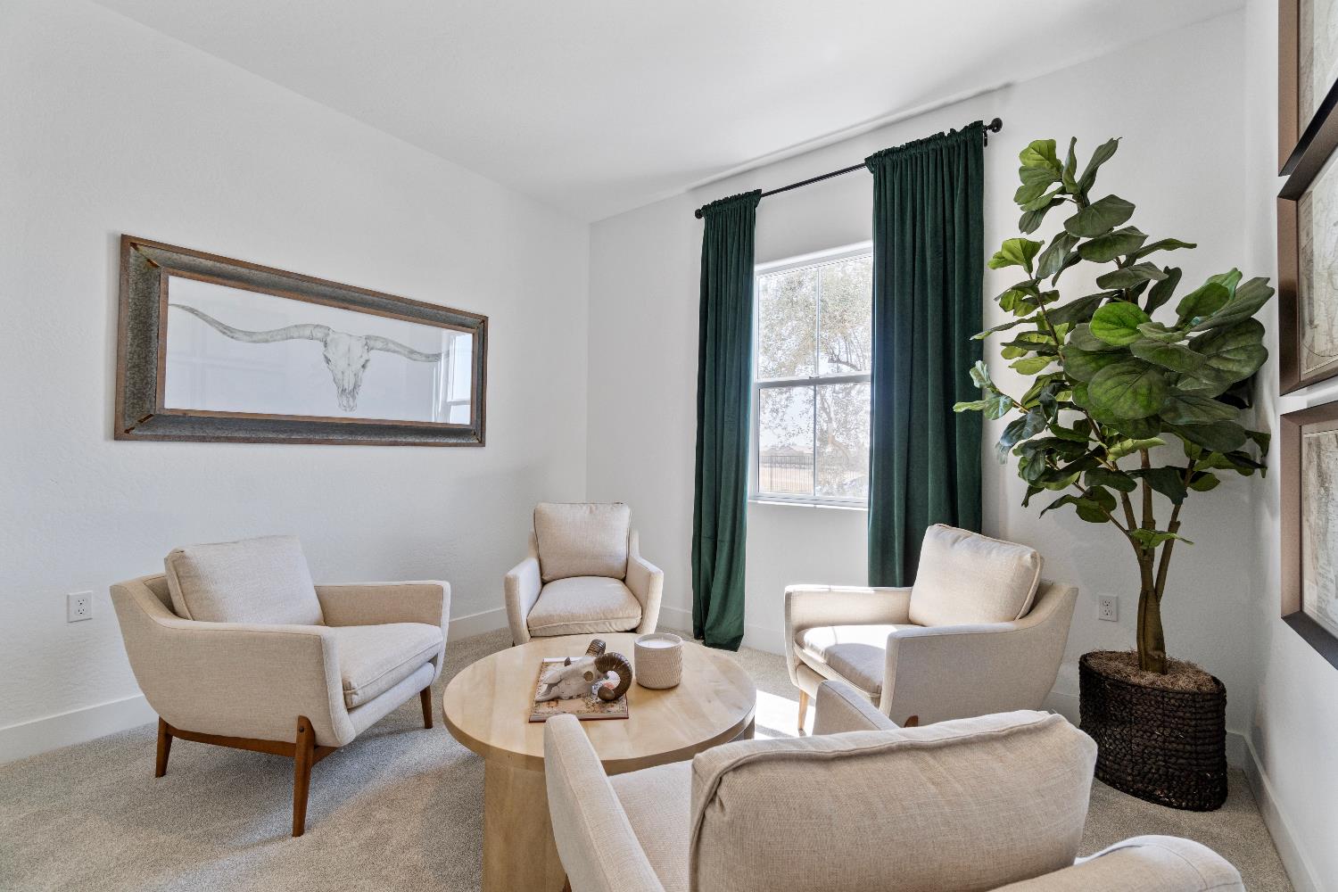 856 Traverse Dr S, Madera, CA 93636