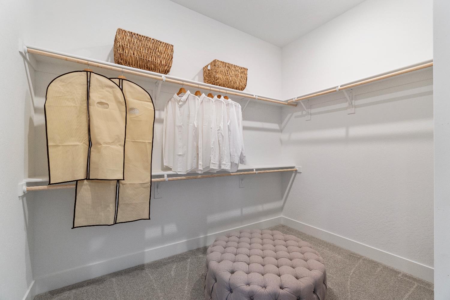 856 Traverse Dr S, Madera, CA 93636