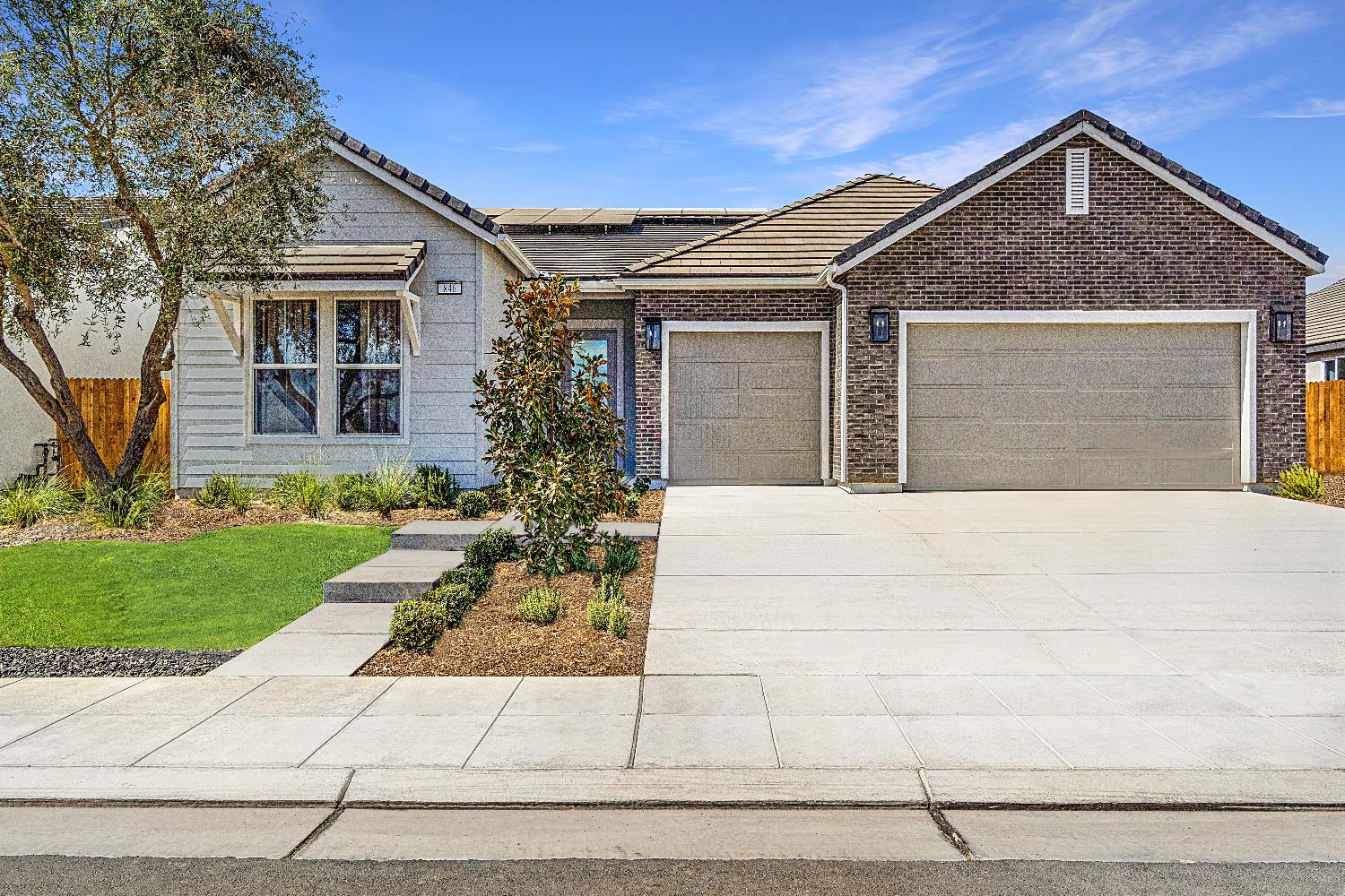 846 Traverse Dr S, Madera, CA 93636