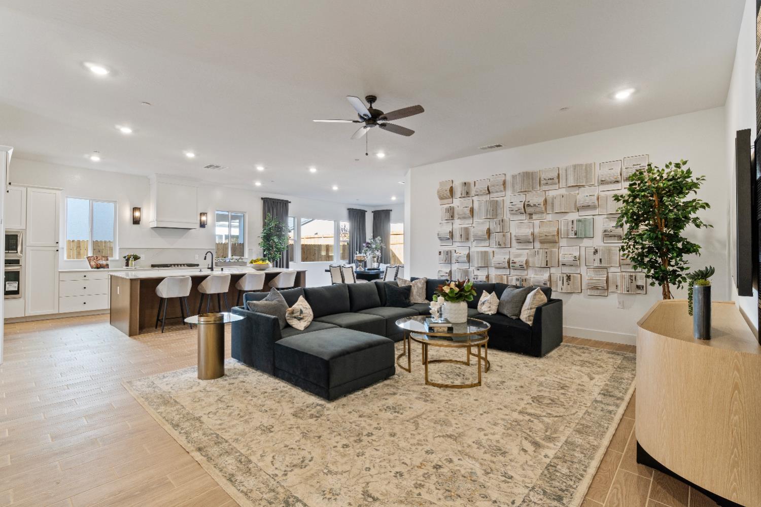 846 Traverse Dr S, Madera, CA 93636