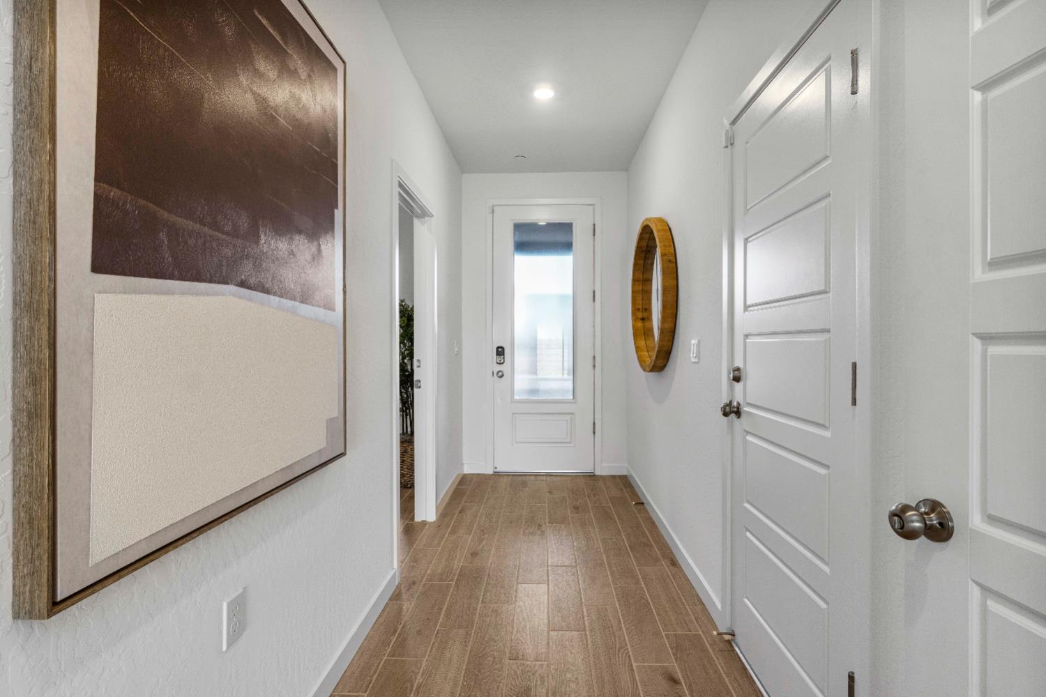 822 Traverse Dr S, Madera, CA 93636